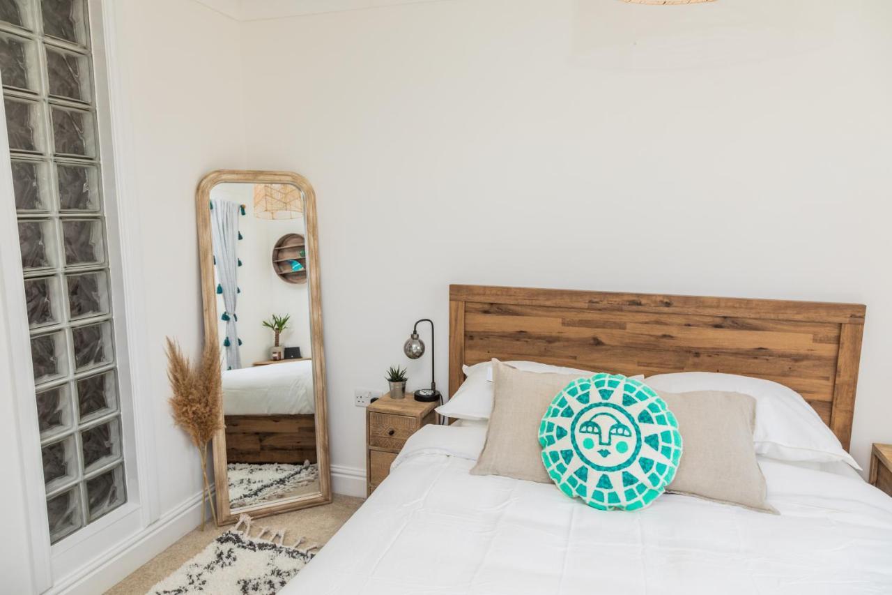 Pentire Point - Fully Equipped Eco Escape Apartamento Crantock Exterior foto